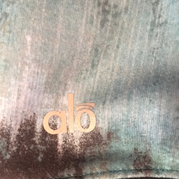 Hot deal today. 💜ALO Goddess💜 2/35💜💜💜 - Picture 5 of 6